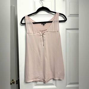 Women’s sleeveless top
